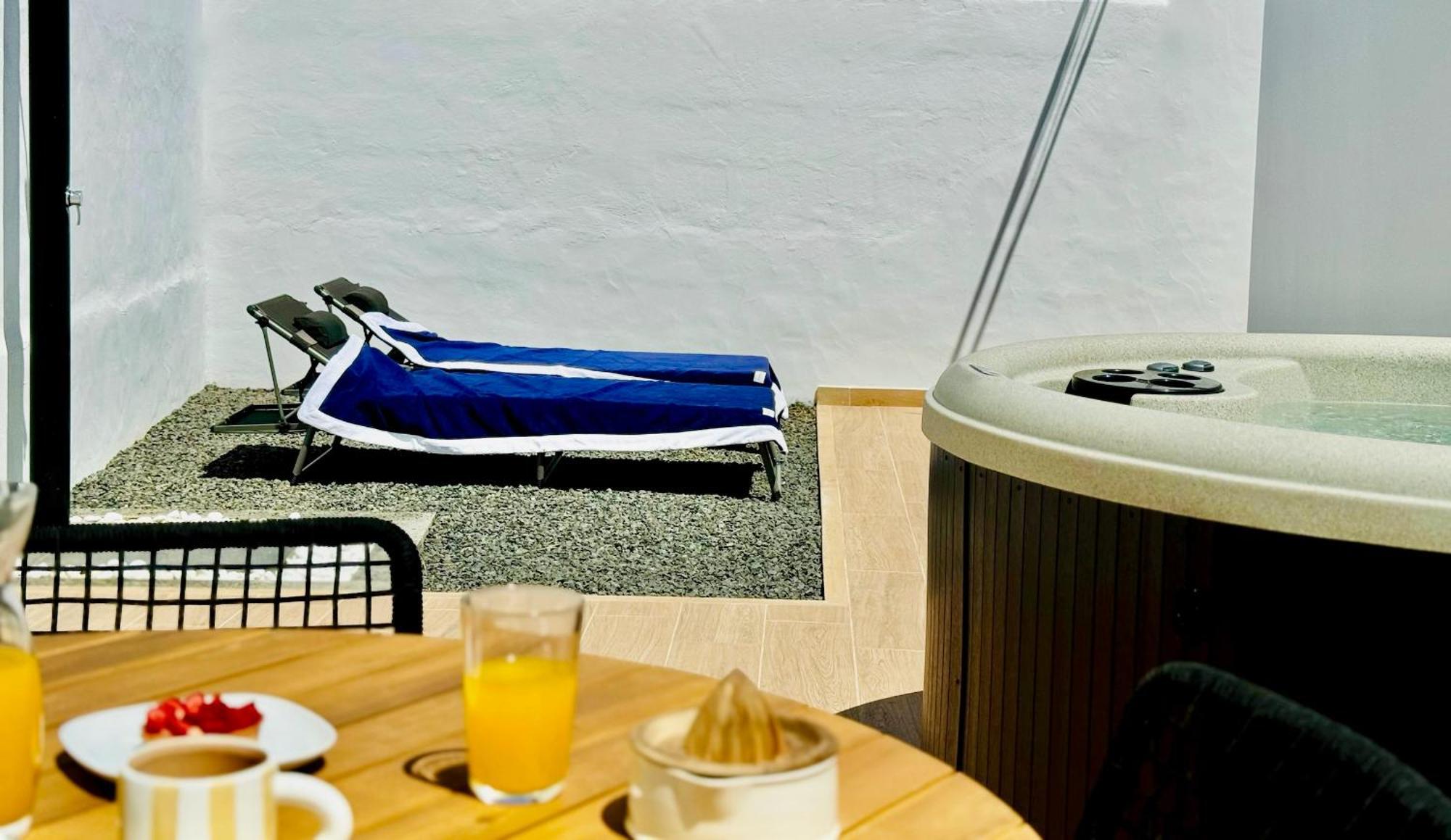 Canaryislandshost I Malva Apartment *